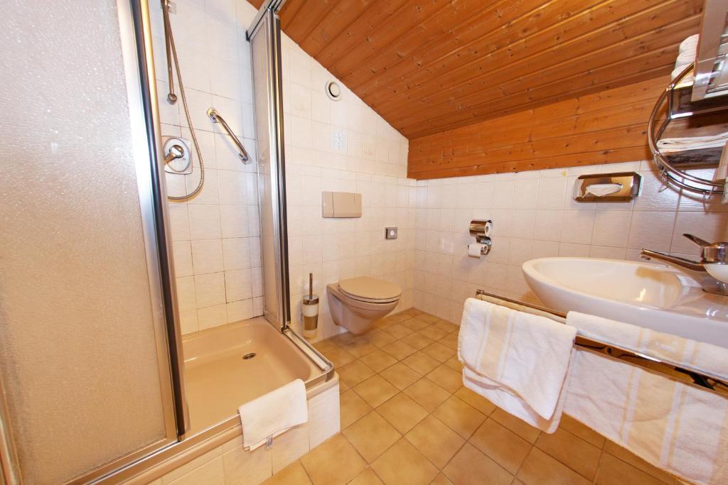 Hotel Loewen Reit im Winkl Pokój zdjęcie